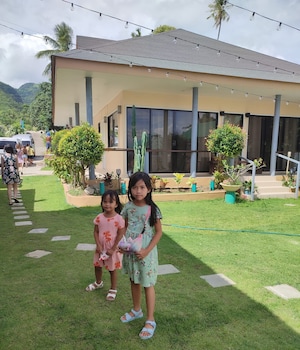 jovillena beach resort lobo batangas