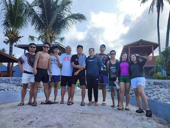 jovillena beach resort lobo batangas