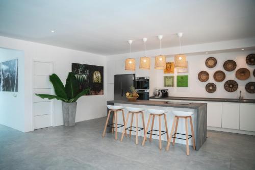 the oasis residence