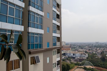 comfy studio at pakubuwono terrace apartment