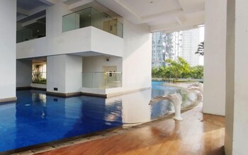 Minimalist 2Br And Well Design Room At Benson Supermall Mansion Apartment,,3 star