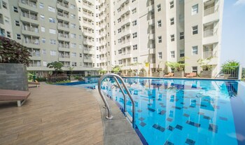 the metropolitan manor studio apartment at parahyangan residence