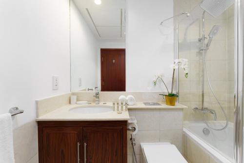 maison privee exclusive duplex villa with panoramic terrace overlooking burj khalifa