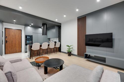 brabank riverside and parking by downtown apartments