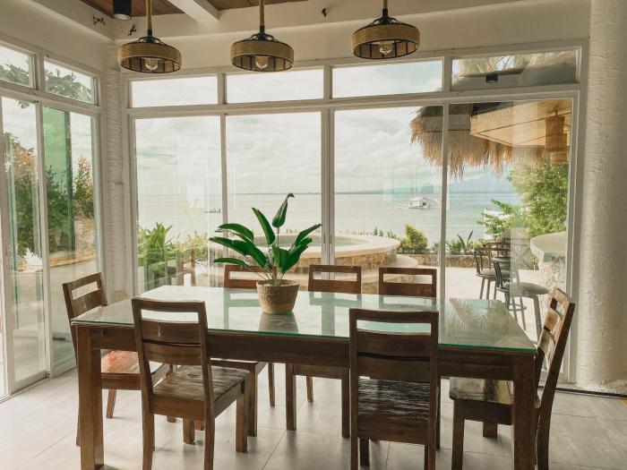 avilas horizon dive resort santander