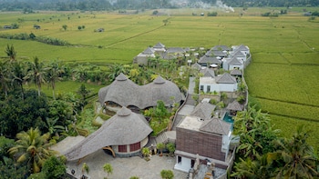 e sanctuary resort ubud