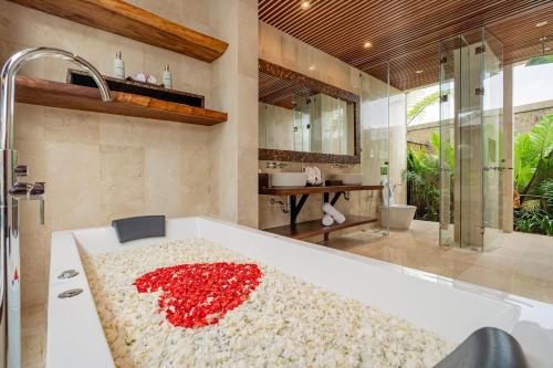 e sanctuary resort ubud