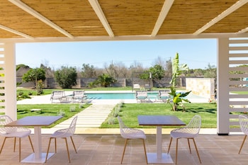 sound garden charming rooms