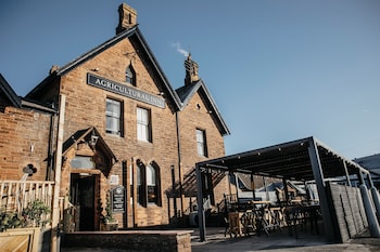 Agricultural Inn,,3 star