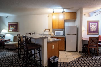 Blue Way Inn & Suites Minneapolis Airport Eagan - Mall Of America,,2 star