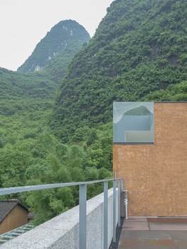 Yangshuo Geemu Building House,,4 star
