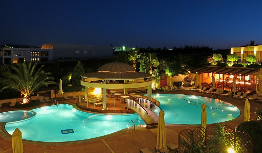 ambassador hotel thessaloniki