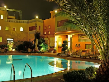 ambassador hotel thessaloniki