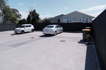 yates park motel