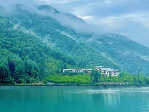 summergarden hotel