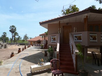 Plvillas,,3 star