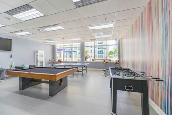 modern condos located in brickell