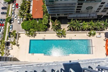 modern condos located in brickell