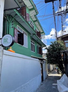 green cabin hostel