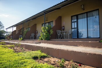 plot19 self catering