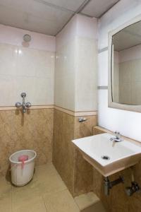 Bentleys Hotel Colaba,Navi Mumbai>>Mumbai,3 star