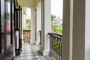 Bentleys Hotel Colaba,Navi Mumbai>>Mumbai,3 star