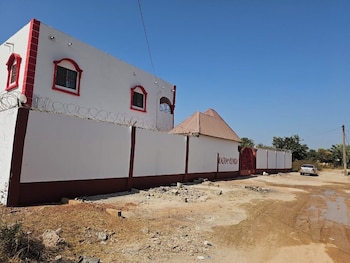 Kaira Kunda,,3 star