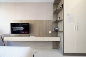 refined saigon rivergate apartment