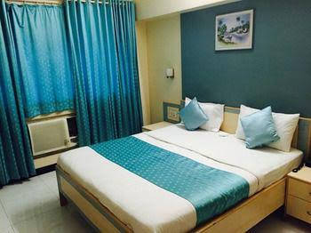 hotel woodland