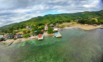 arenzo beach resort calatagan batangas
