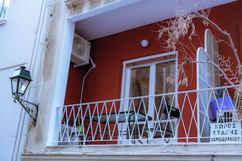 plaka apartment