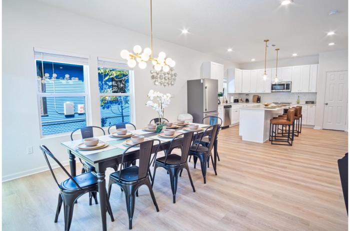 urban delight 4br 3ba near city center