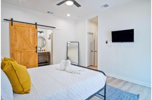 urban delight 4br 3ba near city center