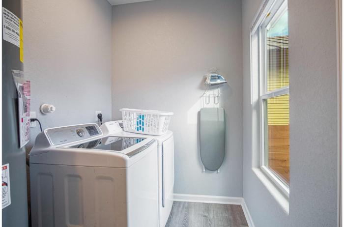 lovely and charming 4br 2 5ba near downtowns prime