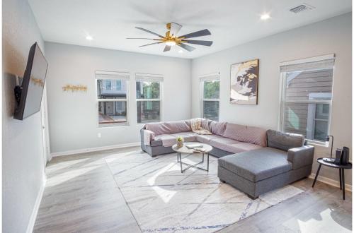 lovely and charming 4br 2 5ba near downtowns prime
