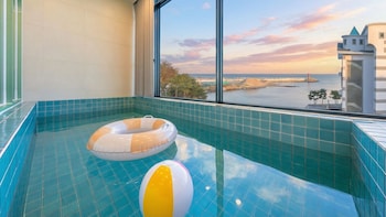 gangneung leventia pool villa