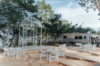 le alley autocamp resort