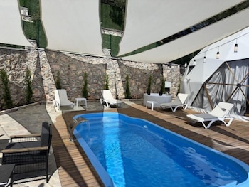 otelox sinap glamping dome