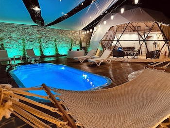 otelox sinap glamping dome