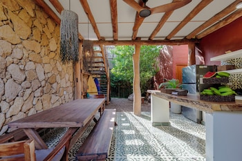 Las Dunas Beach House,,3 star
