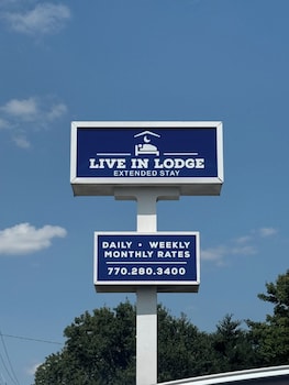 live in lodge extended stay