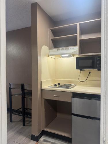 live in lodge extended stay