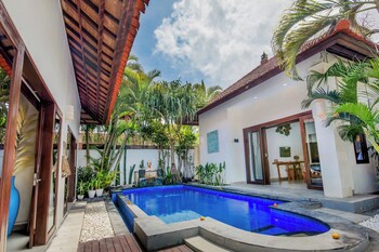 villa joyosa