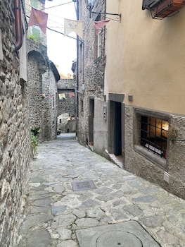 la casa medievale suites and spa