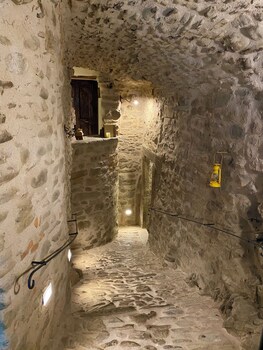 la casa medievale suites and spa