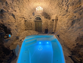 la casa medievale suites and spa