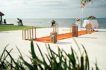 seaside oceana suites by mahaprana