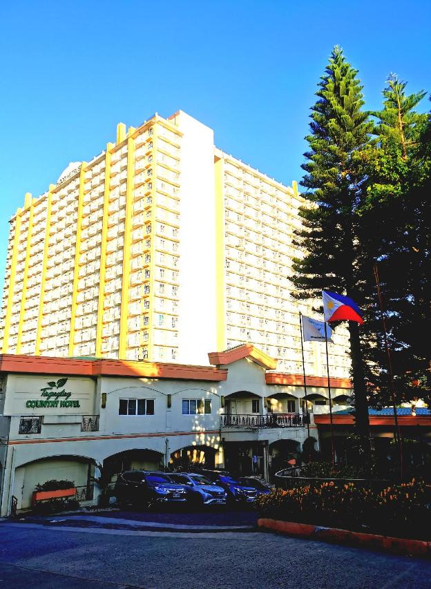 tagaytay country hotel