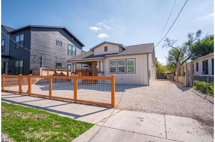 perfect spot to relax 4br 3ba near dtown hemisfair