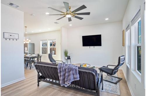 perfect spot to relax 4br 3ba near dtown hemisfair